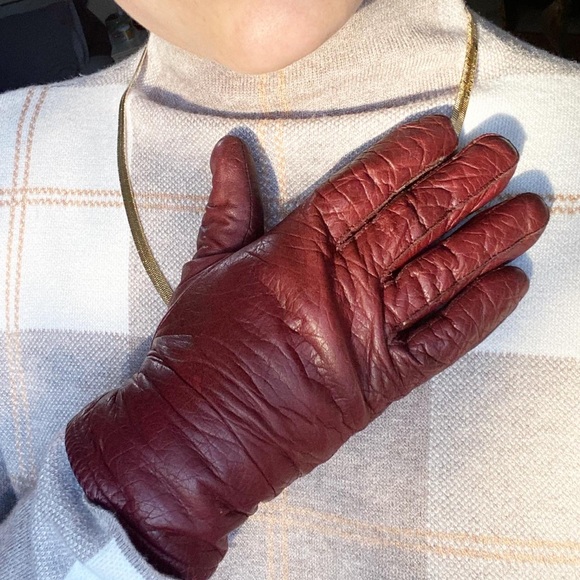 Vintage maroon leather gloves - Picture 1 of 2